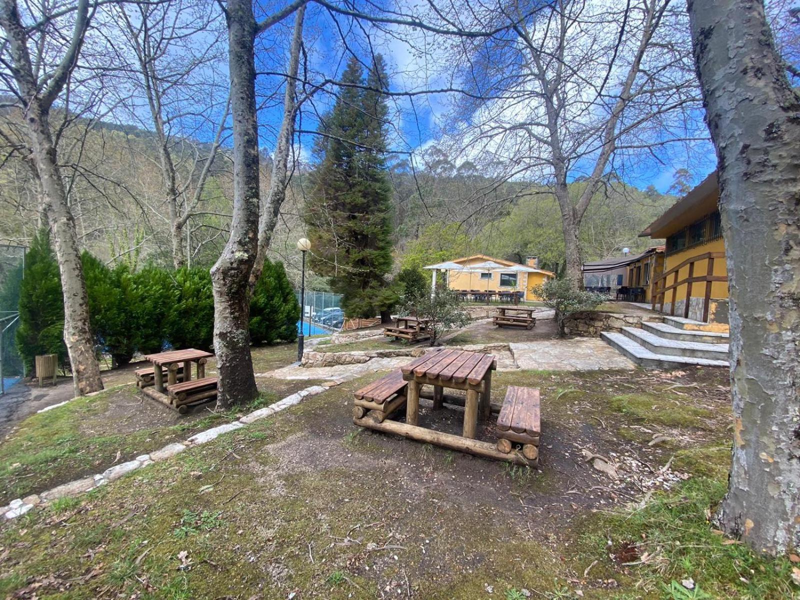 Albergue O Beque Моанья Екстер'єр фото